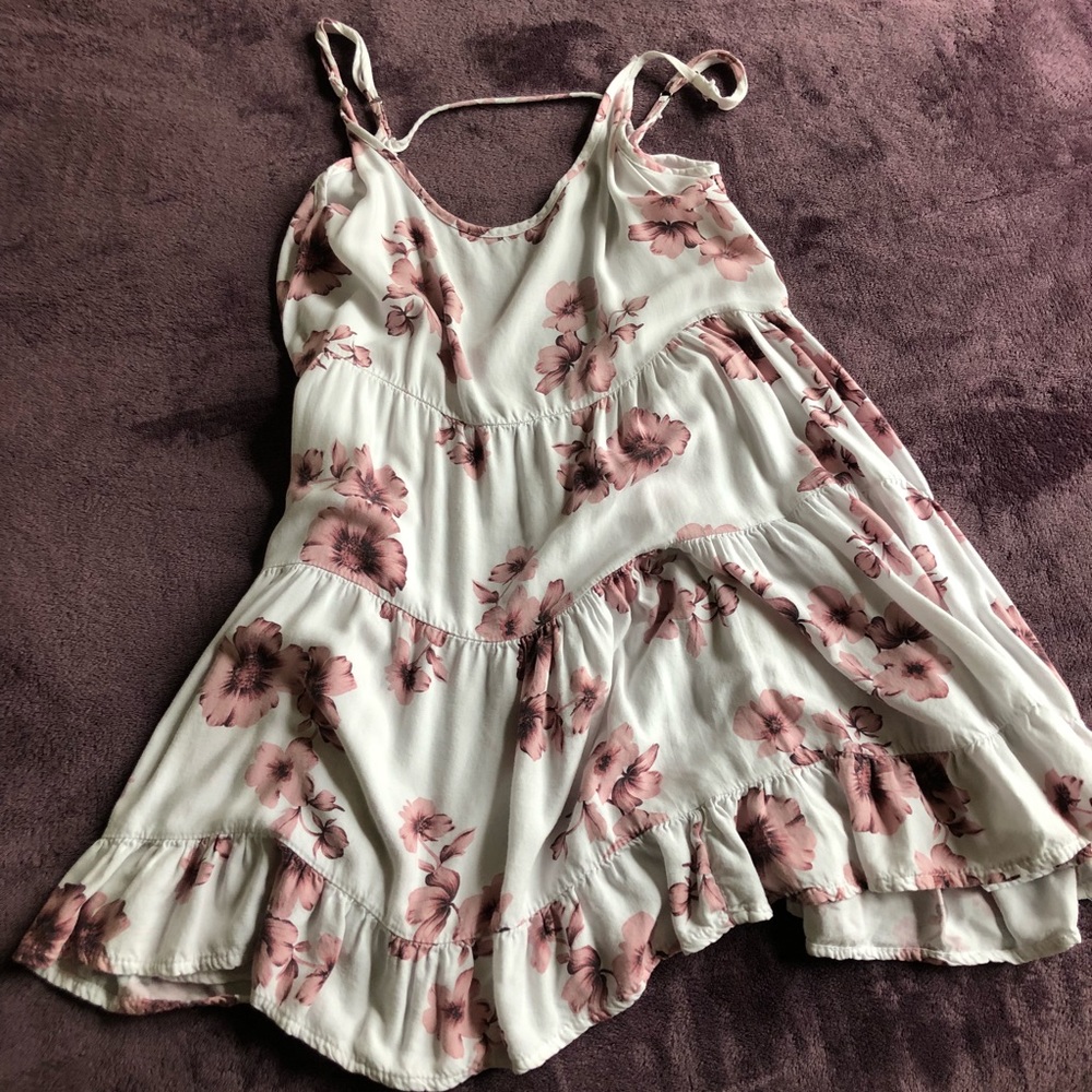 Brandy Melville Jada dress